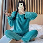 Autumn Winter Warm Flannel Pajamas for Women Students Cute Plus Velvet Thicken Loose Sleepwear Set Coral Velvet