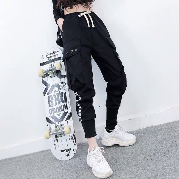 Women Big Pockets Cargo Pants 2023 Spring Fashion Outfits
