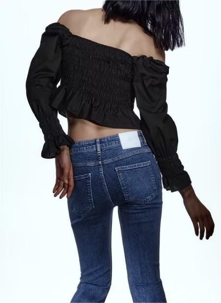 Spring Summer Retro Slimming Slim Fit Long Sleeved T shirt Black Velvet Square Collar Collarbone Bottoming Shirt Top for Women