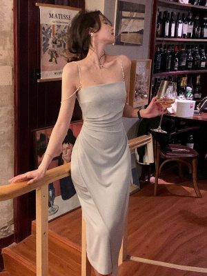 Summer-new-sling-mid-length-dresses-French-elegant-and-sexy-woman-dress-Korean-retro-dance-party-1