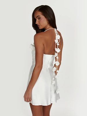 Women Clothing Sexy Halter off the Shoulder Sexy Dress Backless Small Sexy White Dress