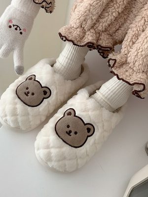 Cotton-Slippers-Woman-Lovely-Little-Bear-Home-Slippers-Woman-Plush-Soft-Flat-Shoes-Ladies-Non-slip-1.jpg