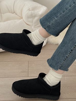 Ladies-Winter-Flat-Shoe-Women-s-Short-Plush-Snow-Boots-Female-Keep-Warm-Non-slip-Casual-1.jpg