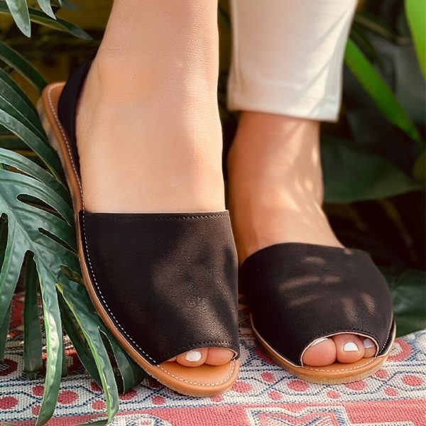 Vanessas Summer Women's Sandals PU Leather Hollow Out Retro Sandals