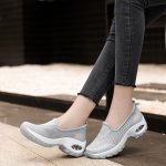 Vanessas Women Sneakers Ladies Slip on Knitting Autumn Walking Shoes