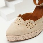 Vanessas Women Wedges Sandals Shoes Hollow Closed Toe Platform Straw Sandals