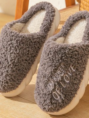 Women-Slippers-Furry-Warm-Waterproof-Platform-Flat-Bottom-Non-Slip-Bedroom-Couple-Slippers-2022-New-Autumn-1.jpg