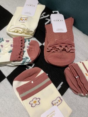 2021-New-Cute-Socks-Female-Cotton-Pink-Kawaii-Retro-Palace-Lolita-Style-Embroidery-Cartoon-Striped-Tube-1.jpg