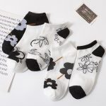 Vanessa's Lace Love Cartoon Bear Boat Socks Thin Polyester Cotton Socks 5 Pairs