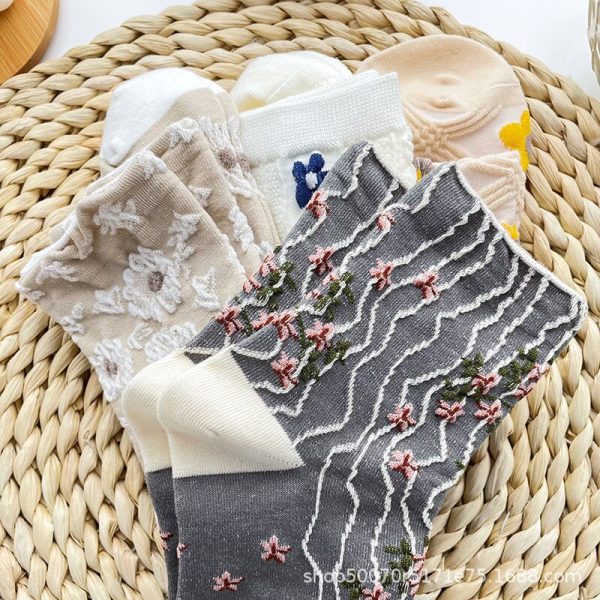 4 Pairs/Lot Women's Vintage Cartoon Floral Socks Spring Autumn