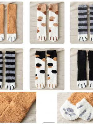 Autumn and Winter Siamese Cat Paws 1 Pair of Plush Coral Fleece Cute Socks