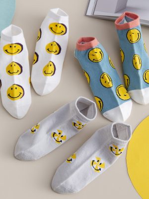 Happy-Socks-Cute-Cartoon-Calcetines-Funny-Women-Kawaii-Skarpetki-Damskie-Harajuku-Fashion-Chaussettes-Korean-Style-Women-1.jpg