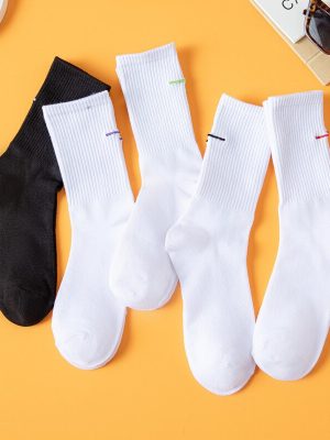 Women-s-Socks-To-Keep-Warm-In-Autumn-And-Winter-Simple-And-Comfortable-Socks-Long-Tube-1.jpg