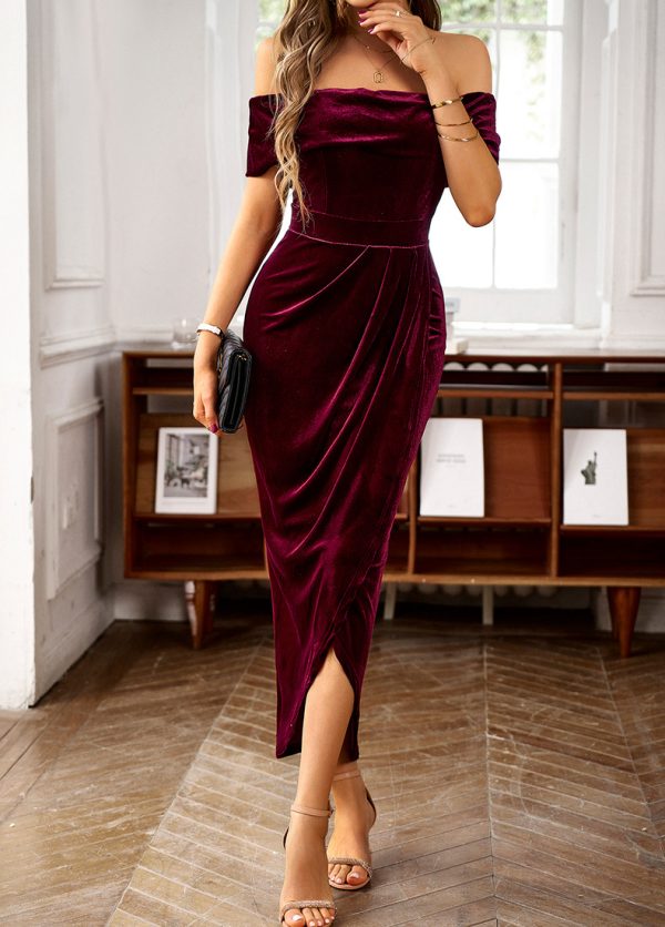 Elegant Off-Shoulder Velvet Dress