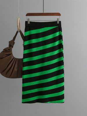 Oblique Striped Slim Fit Knit Skirt