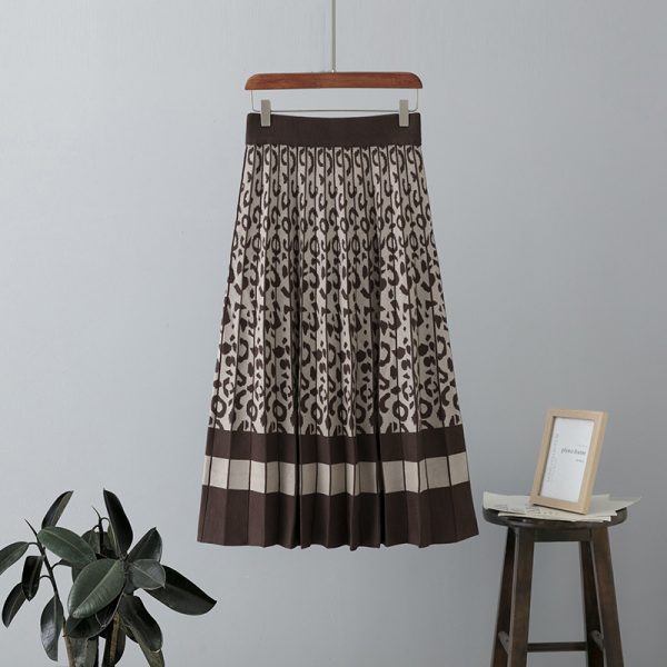 Vintage Leopard Print A-Line Skirt