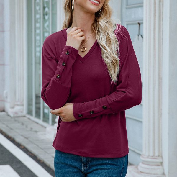 Buttoned V-Neck Long-Sleeved Tee: Solid Color Chic