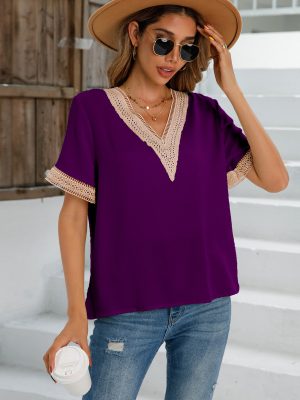 Chic V-Neck Women's Shirt: Trendy Top