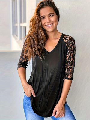 V-Neck Slim Lace Top - Winter