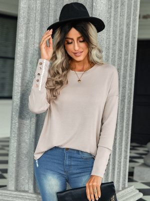 Effortless Style: Loose-Fitting Solid Color Women's T-Shirt