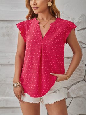 V-Neck Woven Jacquard Shirt: Casual Spring/Summer Style