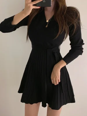 Autumn-Woman-Knitted-Dress-2021-Long-Sleeve-V-neck-Solid-Color-Korean-Style-Elegant-Ladies-Sexy-2