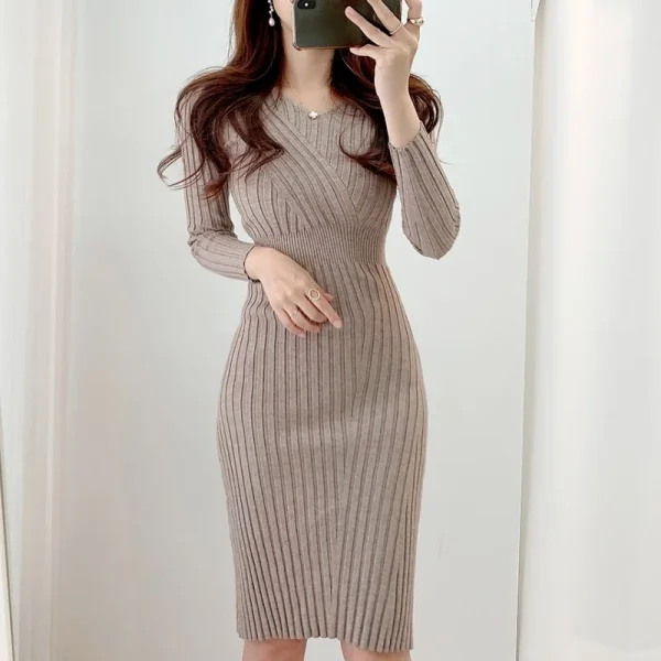 Retro V-neck Dress, Eco Knit