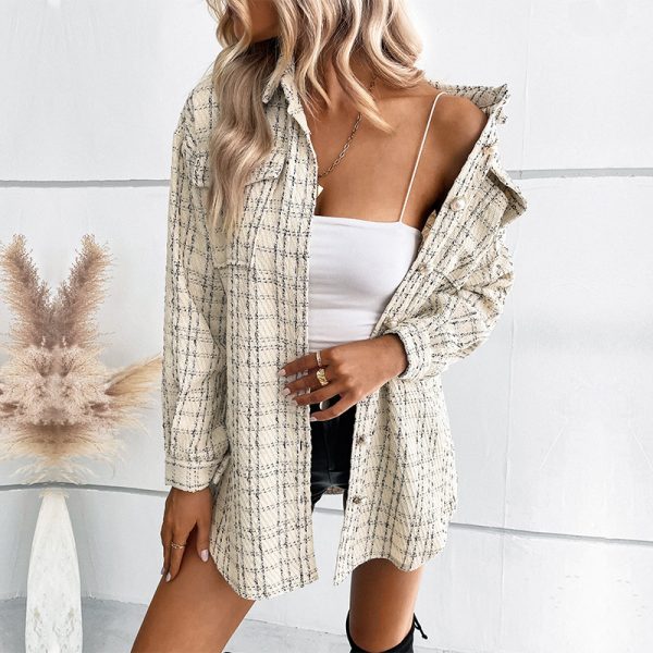 Stay Cozy in Style: Long Plaid Shacket for Autumn/Winter