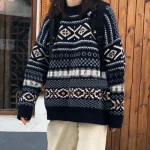 Vintage Knit Pullover: Sustainable Style Statement