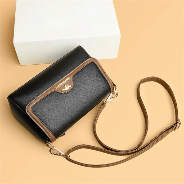 Retro Eco Bags: Women's Leather Crossbody