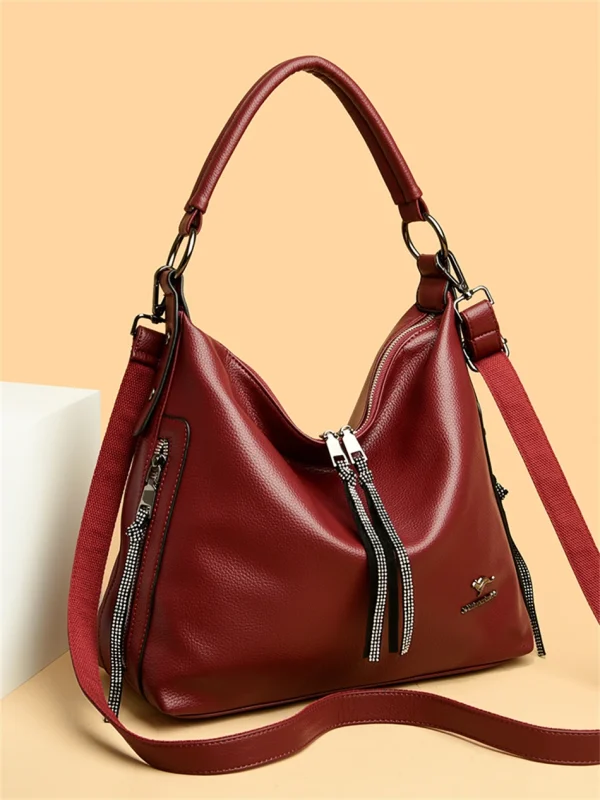 High Quality Ethical Leather Shoulder Bag: Chic & Spacious