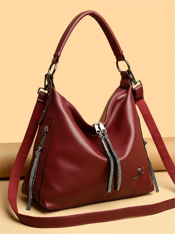 High Quality Ethical Leather Shoulder Bag: Chic & Spacious