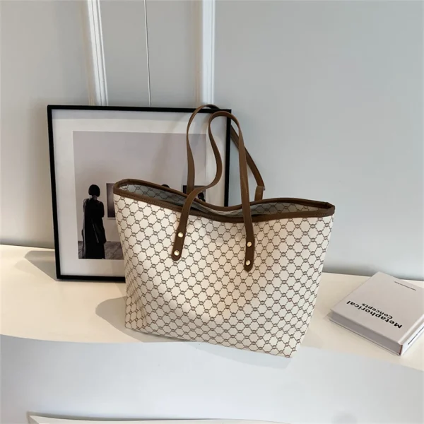 Stylish Eco Tote: Large Capacity, High Quality Print