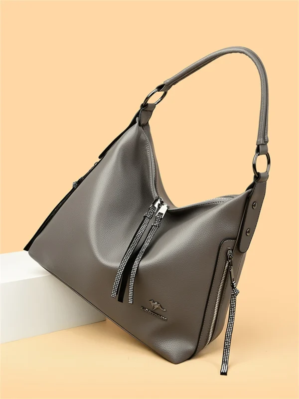 High Quality Ethical Leather Shoulder Bag: Chic & Spacious