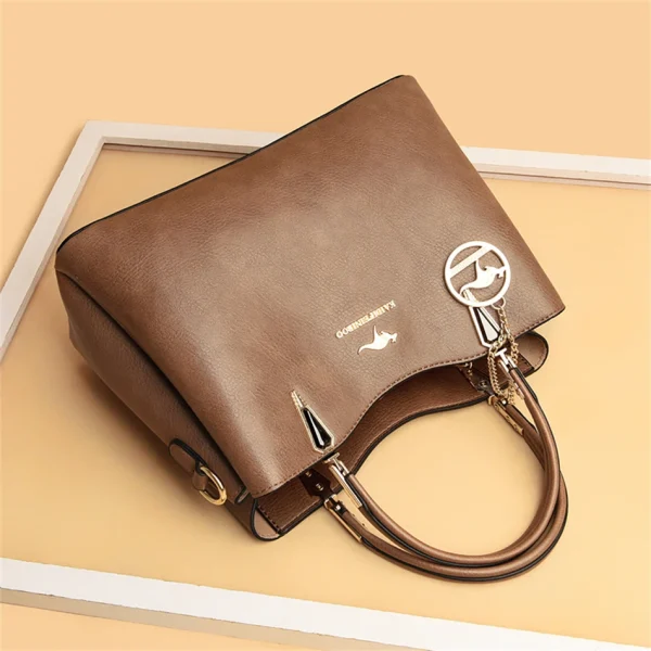 Ethical Chic Leather Bag: 3-Layer Trend