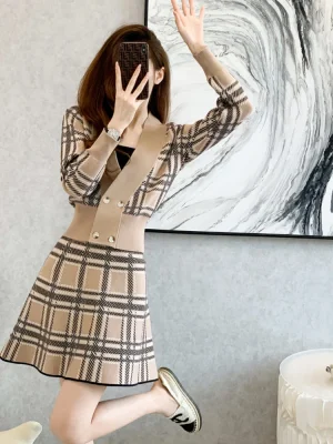 Vintage-V-Neck-Plaid-Short-Knitted-Cardigan-High-Waist-Mini-Skirts-Two-Piece-Female-Fashion-Sweet-1