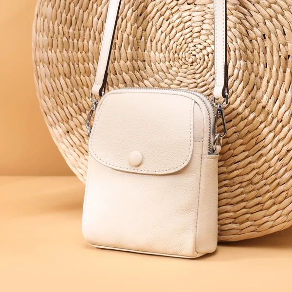 100% cowhide  Solid Color Single Shoulder Crossbody Bag