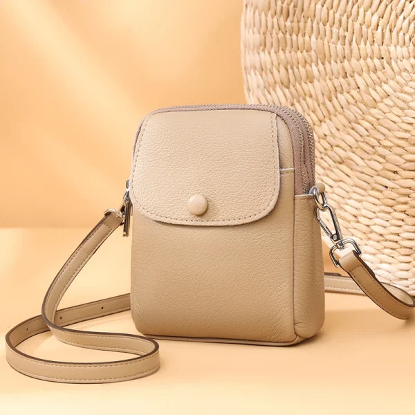 100% cowhide  Solid Color Single Shoulder Crossbody Bag