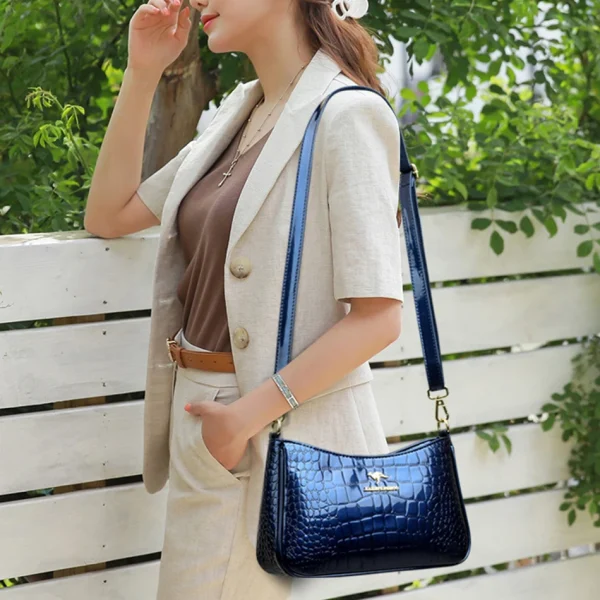 High Quality Patent Vintage Elegant Female Crossbody Messenger Bag