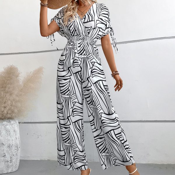 Sexy V-Neck Printed Batwing Sleeve Jumpsuit with Fitted Waist for Women