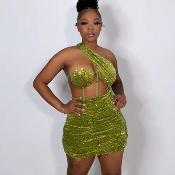 Green See-through Sequin Gauze Wrapped Chest Sloping Shoulder Backless Short Dress