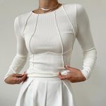 Elegant Thread Stitch T-shirt: Autumn Outfit Ideas