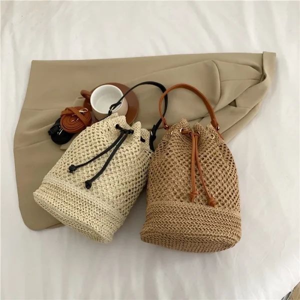 Vintage Hand-Woven Rattan Straw Beach Wicker Crossbody Bag