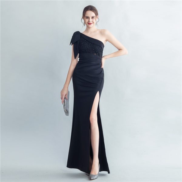 Women's Oblique Shoulder Roman Collar Side Slit High End Evening Dress