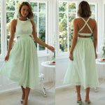 Women's Sleeveless Back Criss Cross Elastic Band Cropped Outfit