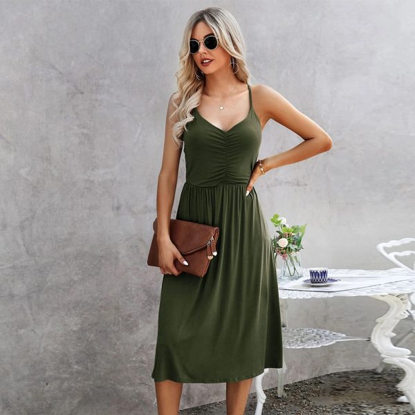 Women's Early Spring Fresh Solid Color Strap Swing Wild Dress