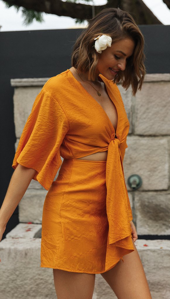 Women's Solid Color Chest Tie up Short Irregular Asymmetric Hem Dress